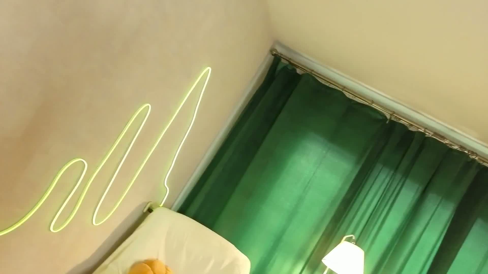 AnnyYammy Live Sex September 3, 2026