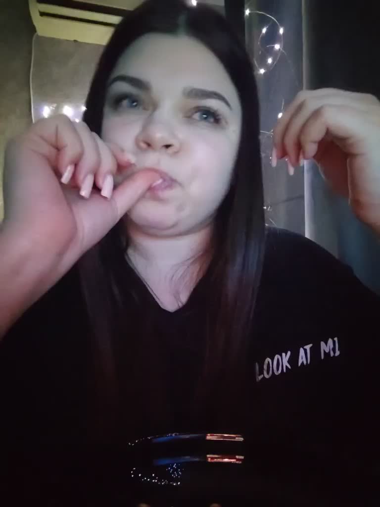 Karina-15 Live Sex September 3, 2026