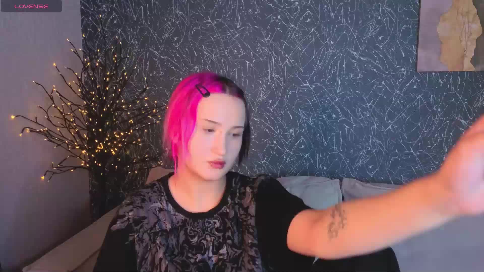 Ekimmj-age Live Sex September 3, 2026