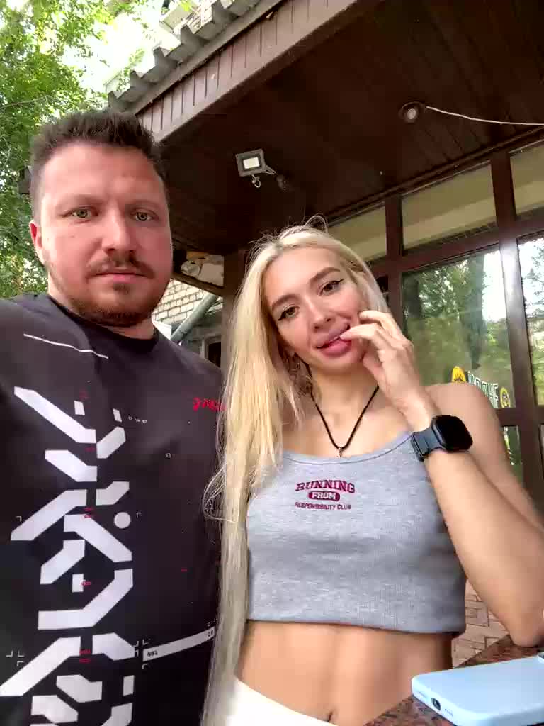 SnakeTina Live Sex September 4, 2026