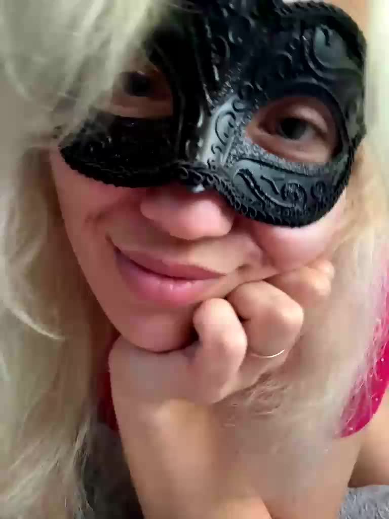 Roxi13 Live Sex September 4, 2026