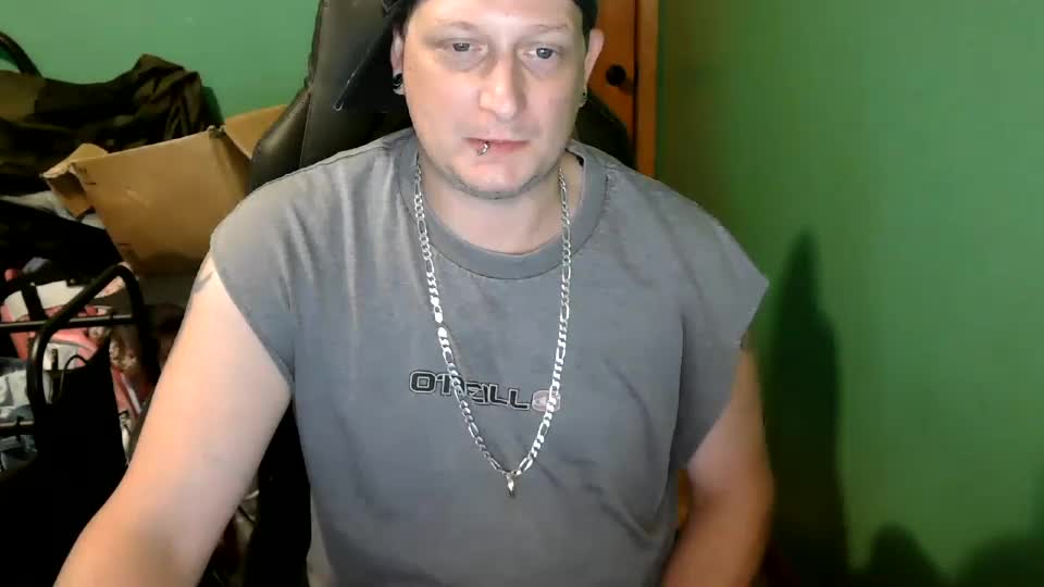 edwardaims_2please Live Sex September 4, 2026