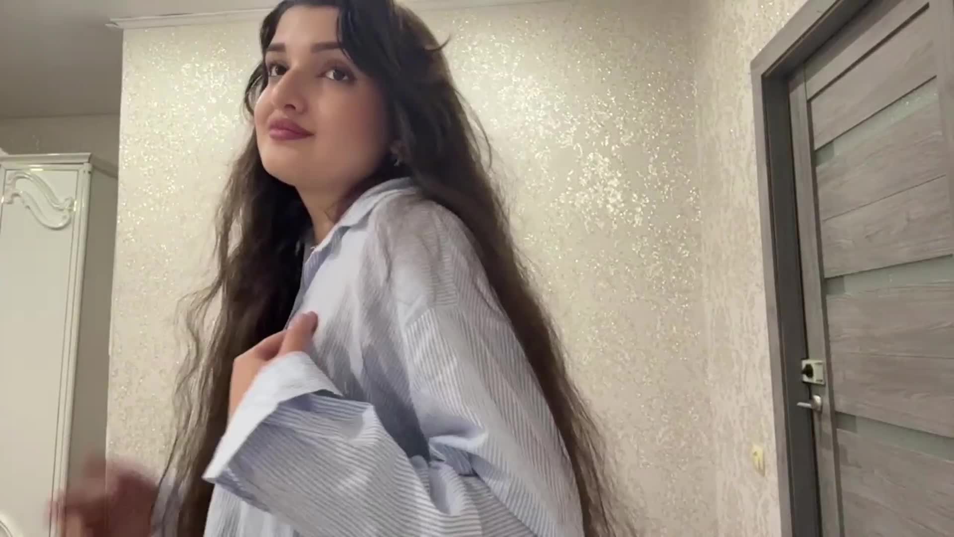 Izabel Live Sex September 4, 2026