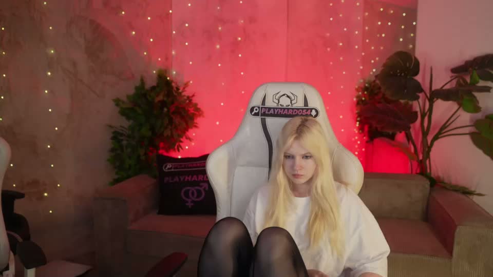 bright_diamonds_054 Live Sex September 4, 2026