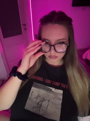 CrisKiss Live Sex September 4, 2026
