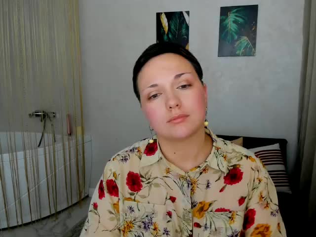 GoldenHazea Live Sex September 4, 2026