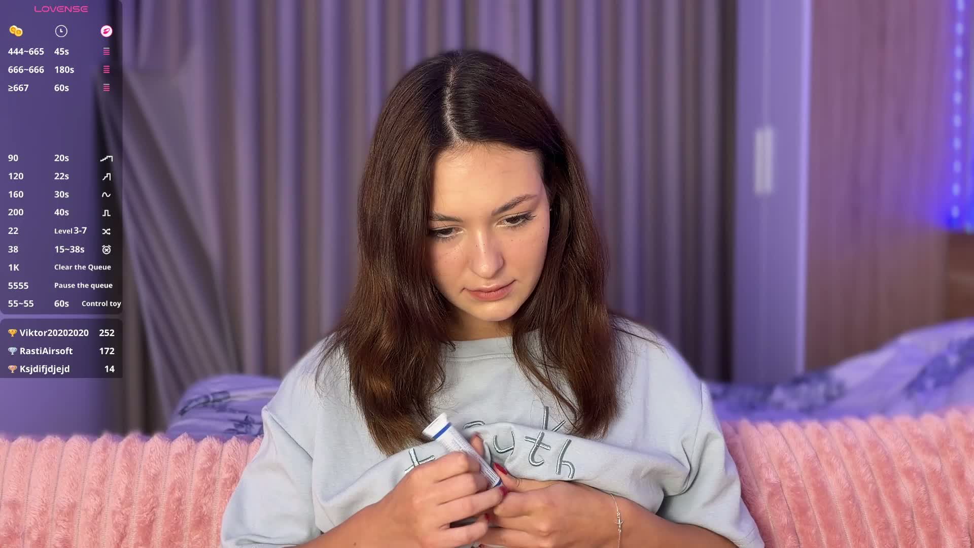 -realvibeMi- Live Sex September 5, 2026