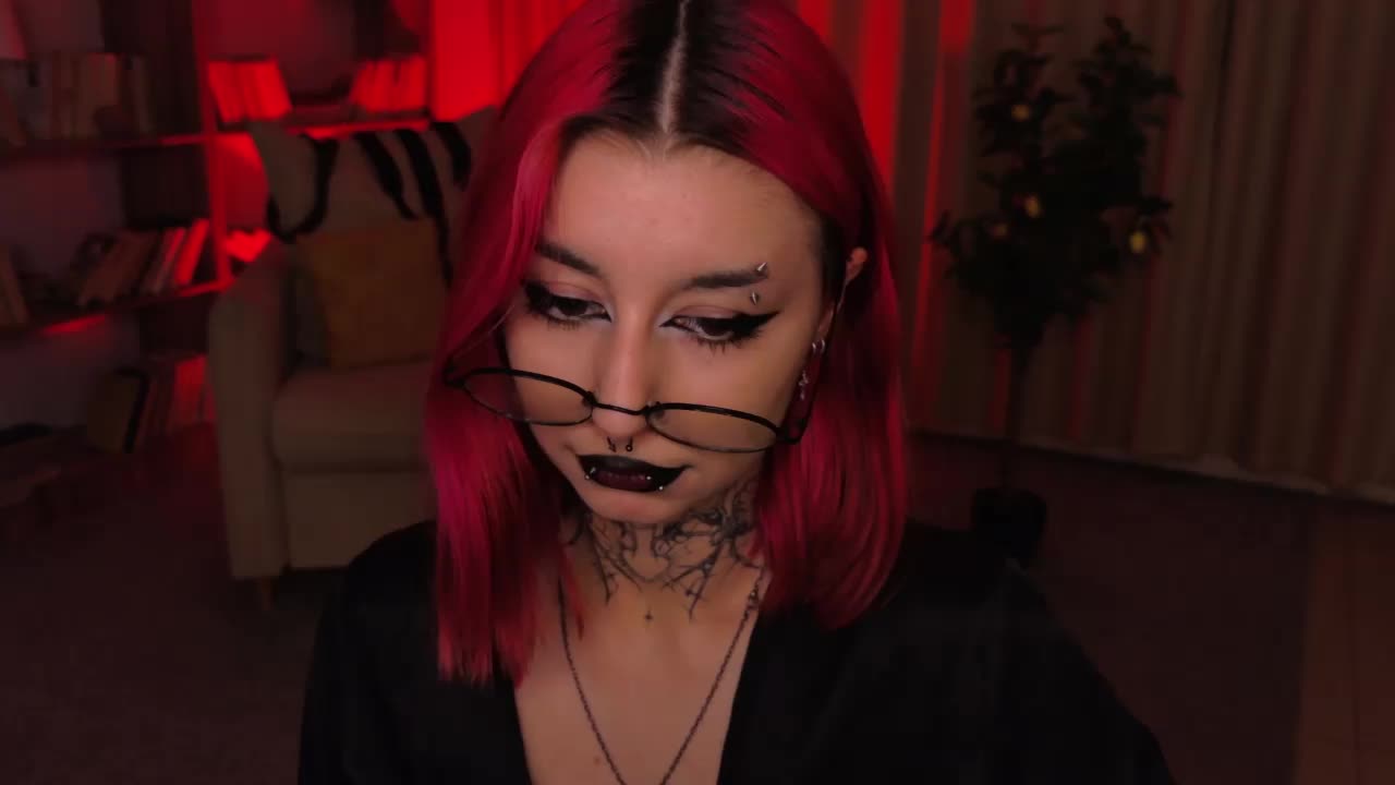 MistressMarcelline Live Sex September 5, 2026
