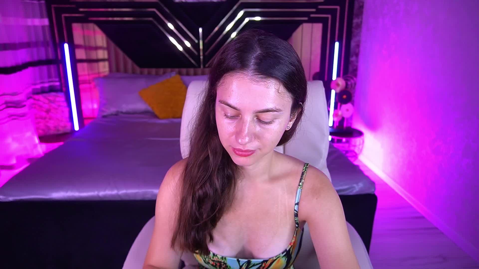 LittleJulii Live Sex September 6, 2026