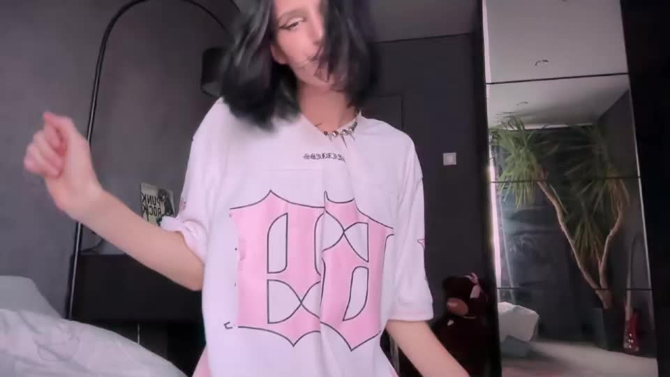 niky_long Live Sex September 6, 2026