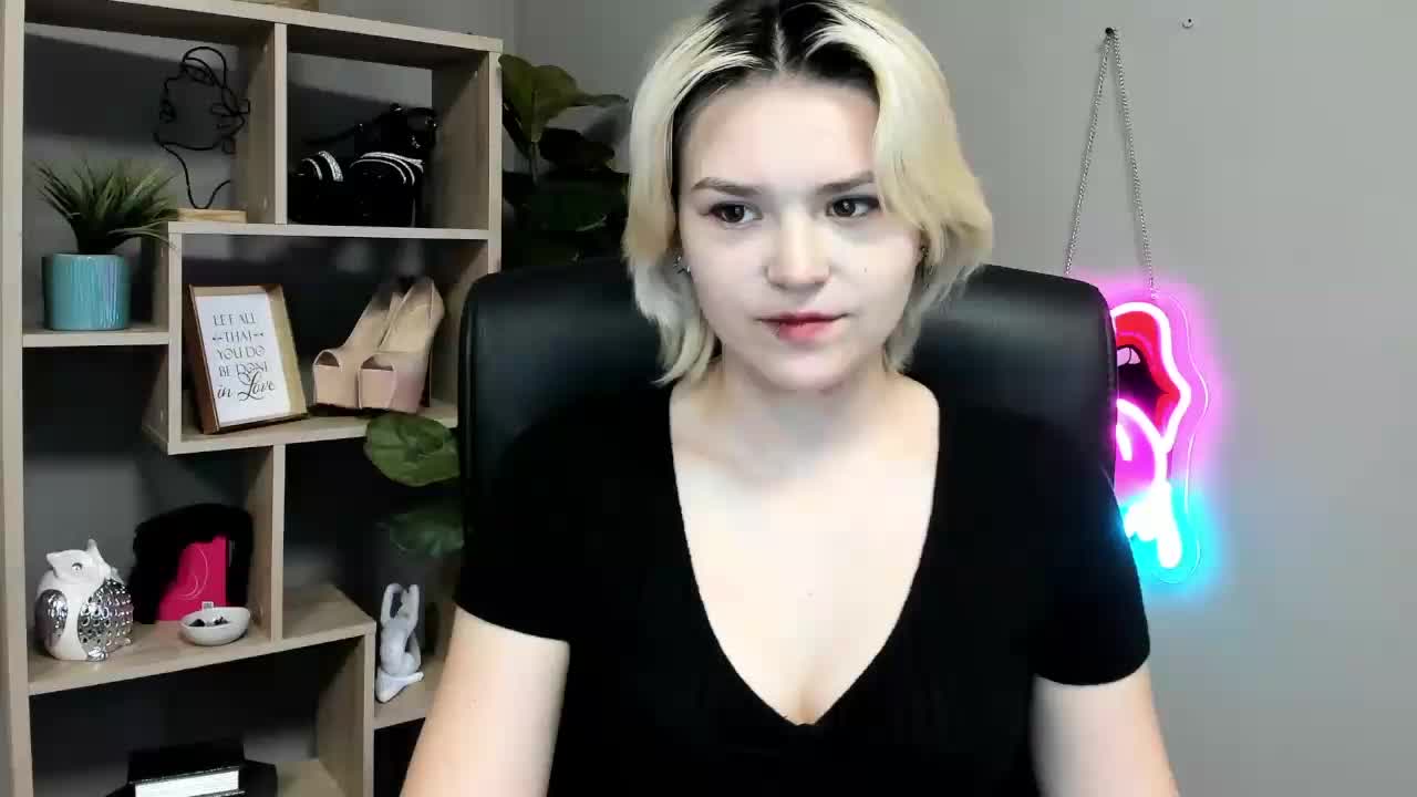 SweetLilyxo Live Sex September 6, 2026