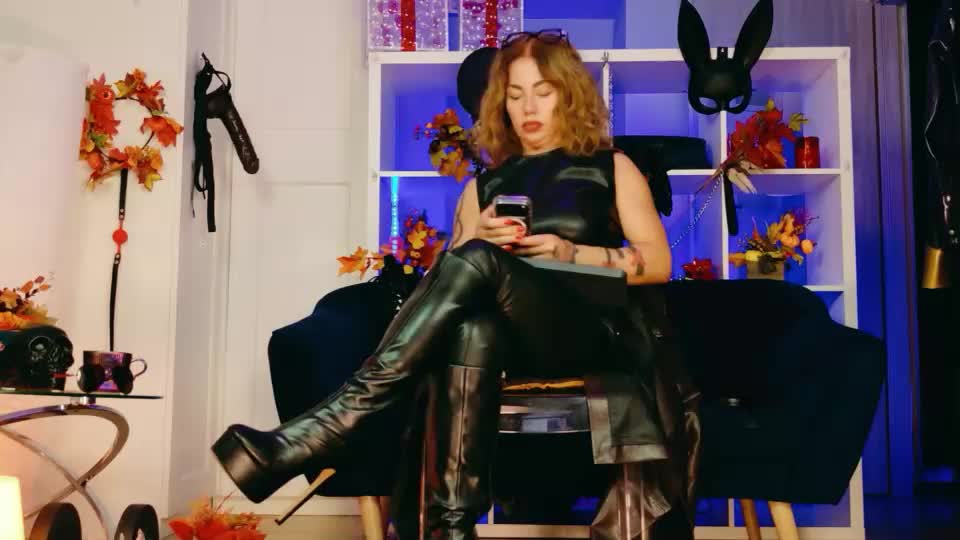 ella_kross Live Sex September 6, 2026
