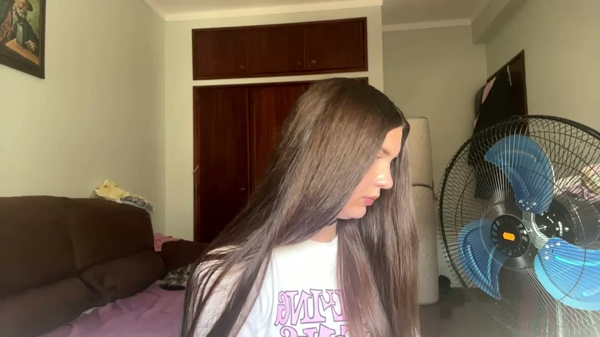 party-girls Live Sex September 7, 2026