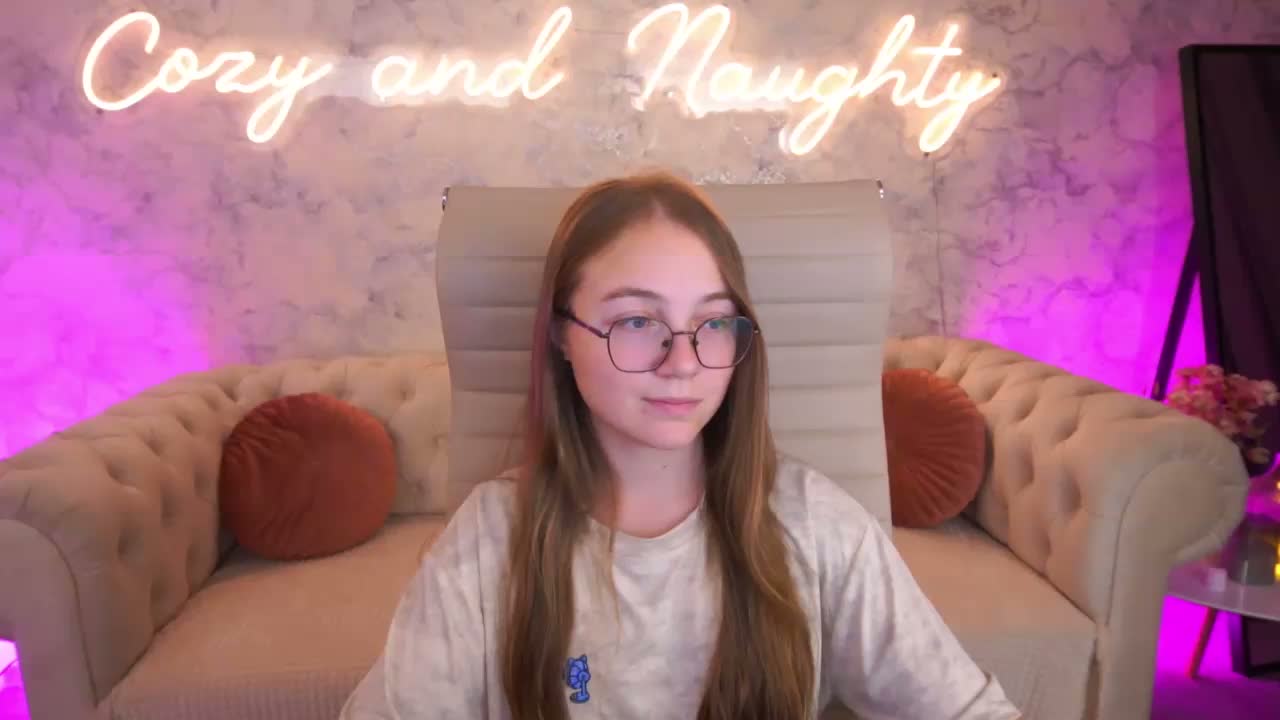 ArrinaWairr Live Sex September 8, 2026