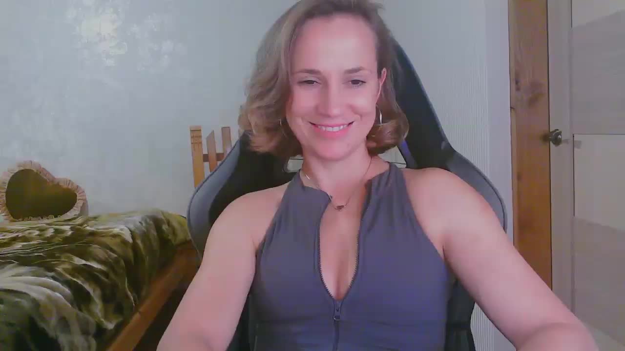 CristaQ Live Sex September 10, 2026