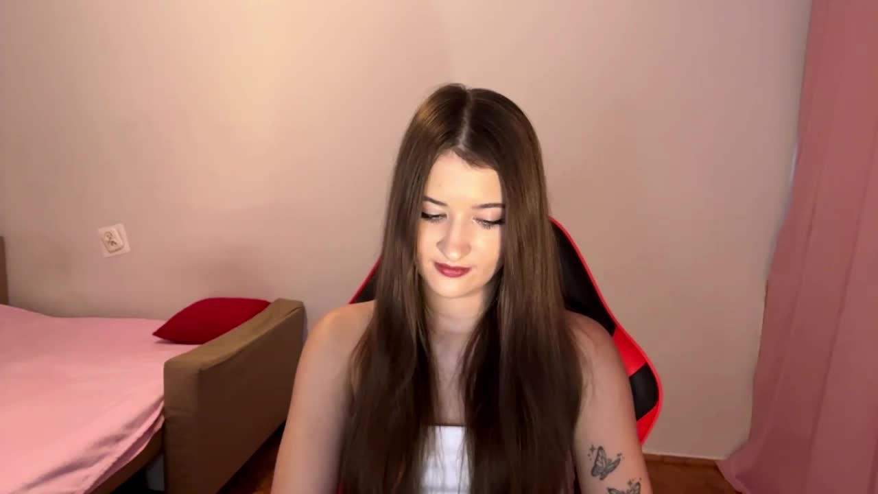 nessy-messy Live Sex September 11, 2026