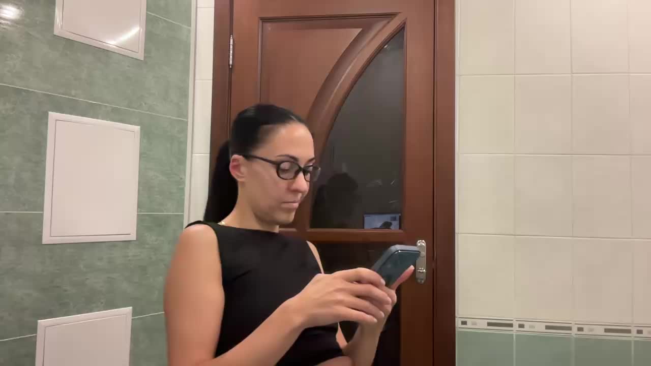 elena2026 Live Sex September 11, 2026