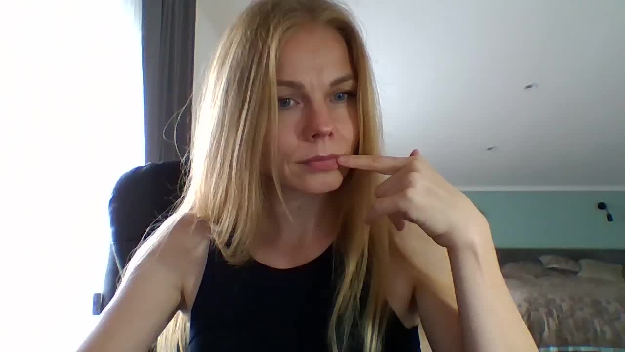 BlondaTina Live Sex September 11, 2026
