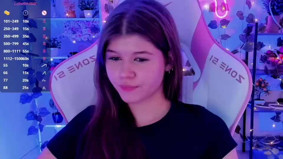 alice_tails Live Sex September 11, 2026