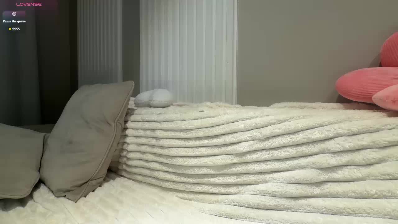 Wetyufi Live Sex September 11, 2026