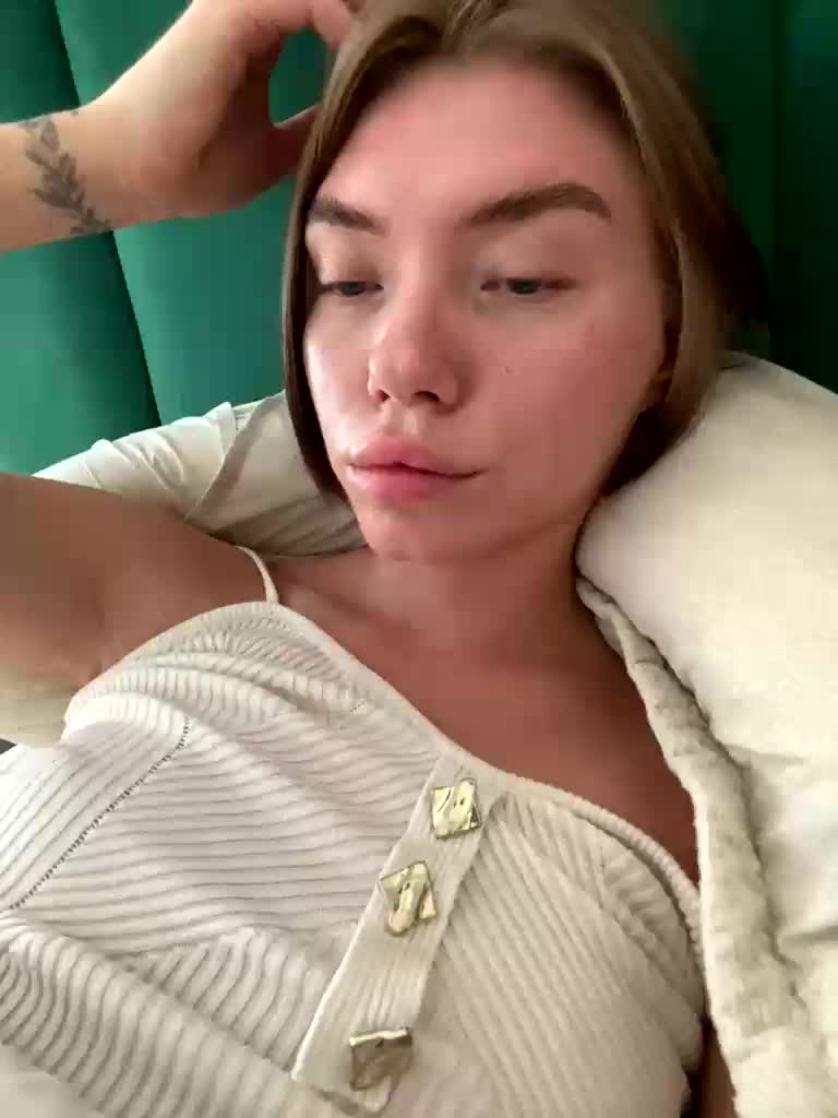 LisaaaAlisa Live Sex September 12, 2026