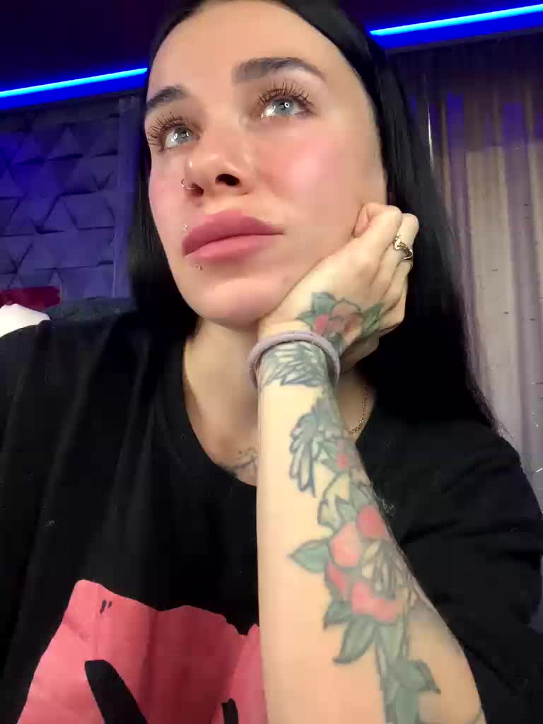 deva_maria Live Sex September 12, 2026