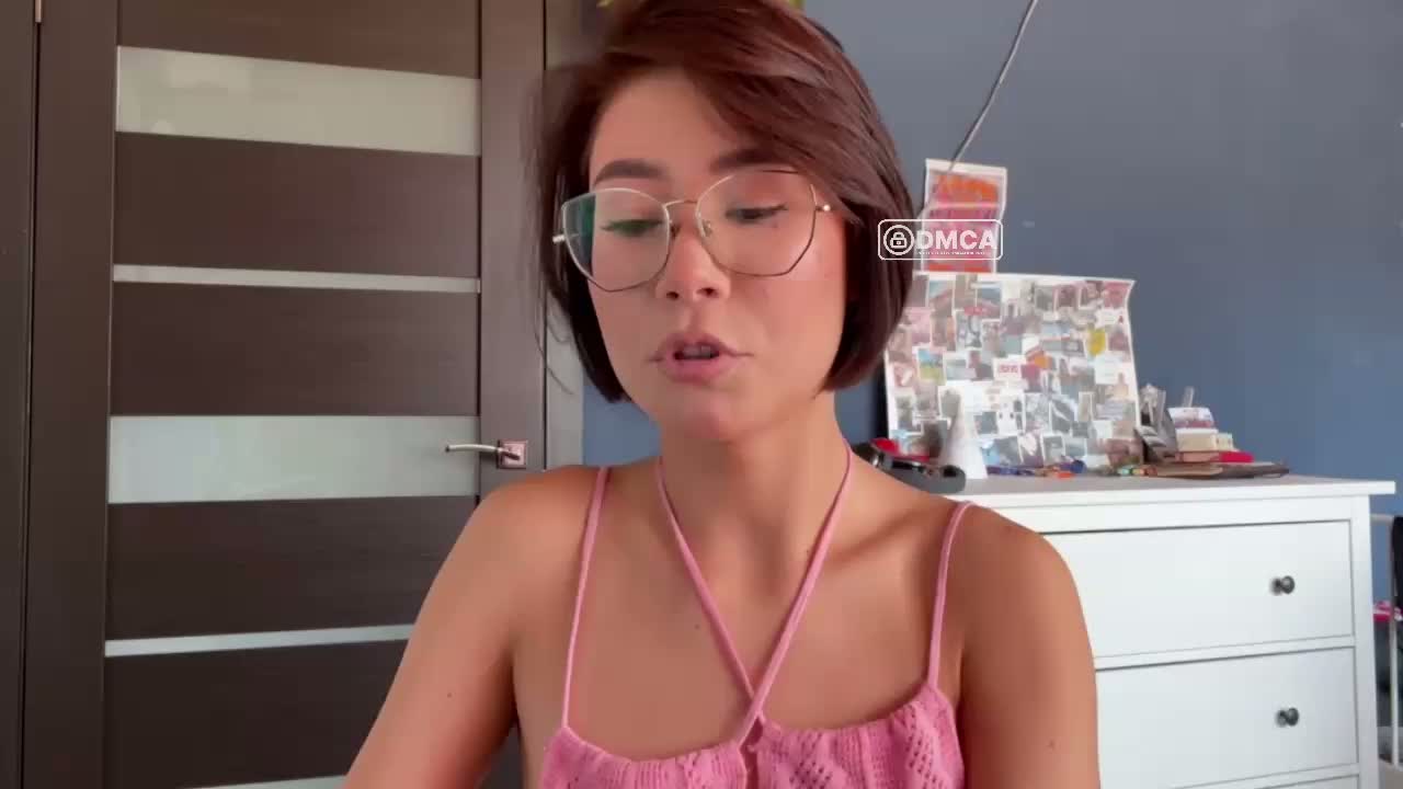 Mikiora Live Sex September 12, 2026