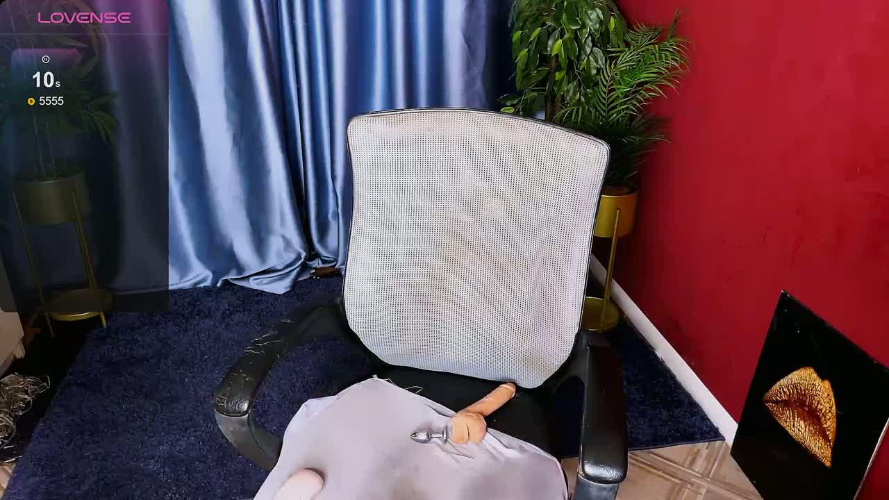 ashley_divine Live Sex September 12, 2026