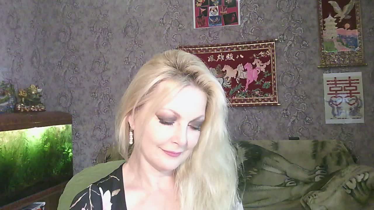 JanessNE Live Sex September 12, 2026