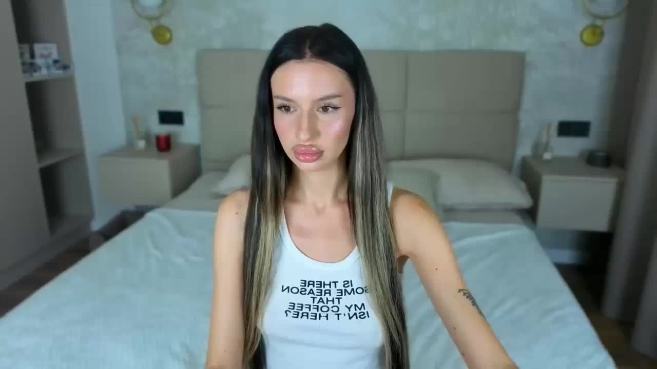SnowWhiteee Live Sex September 12, 2026