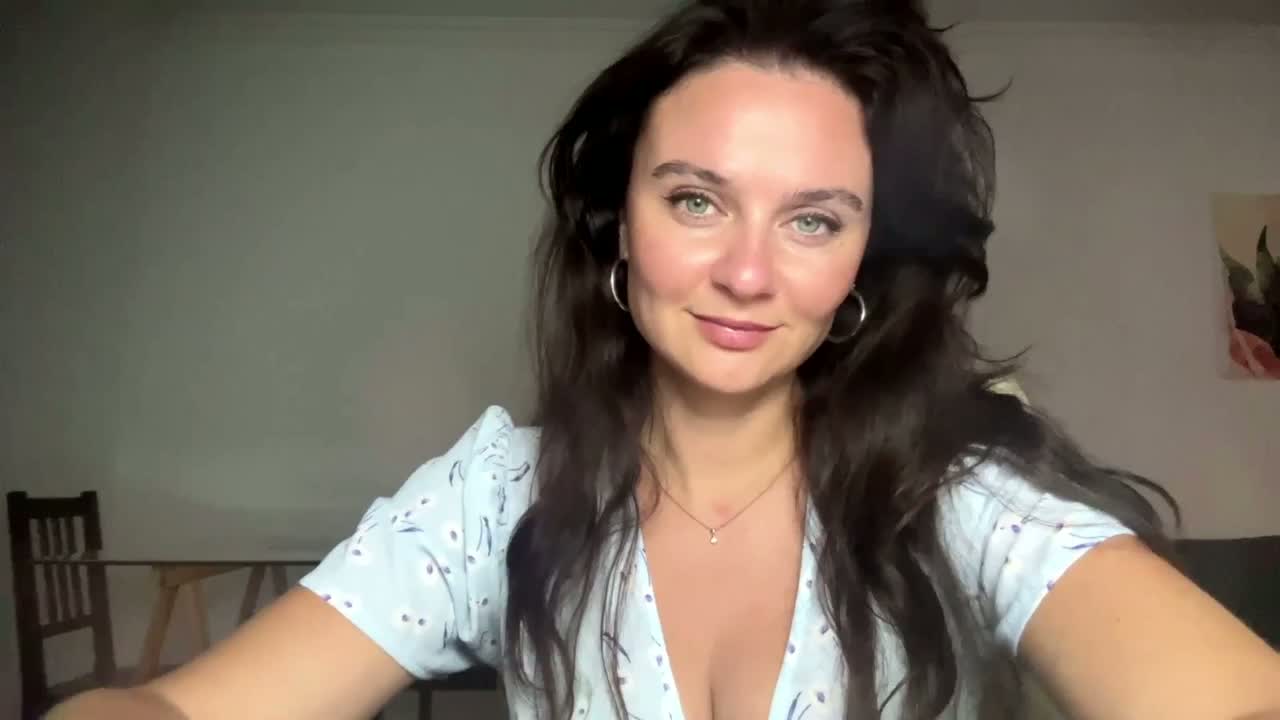 Isabellax27 Live Sex September 12, 2026