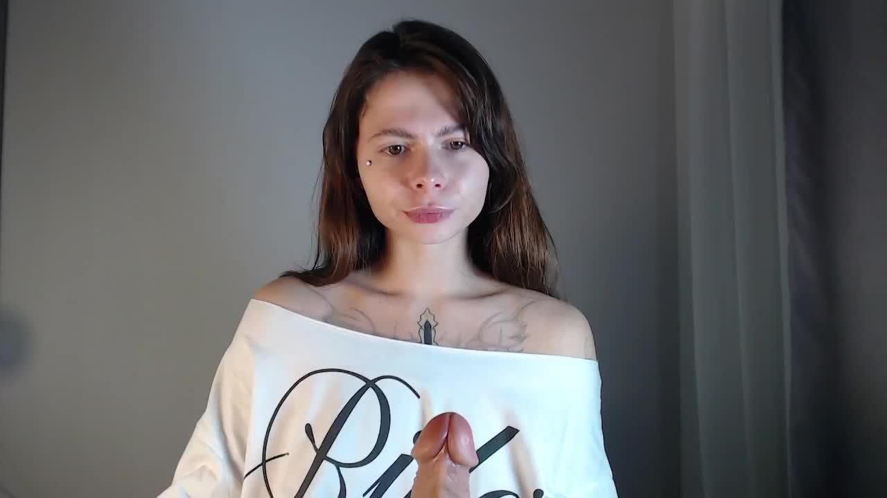 HoneyMira Live Sex September 12, 2026