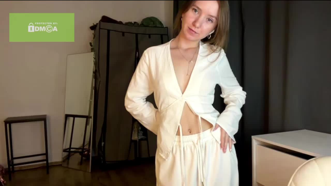 lisasmall Live Sex September 13, 2026