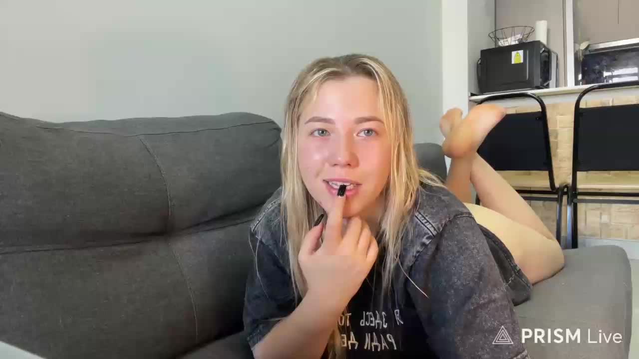 AlyraSun Live Sex September 13, 2026