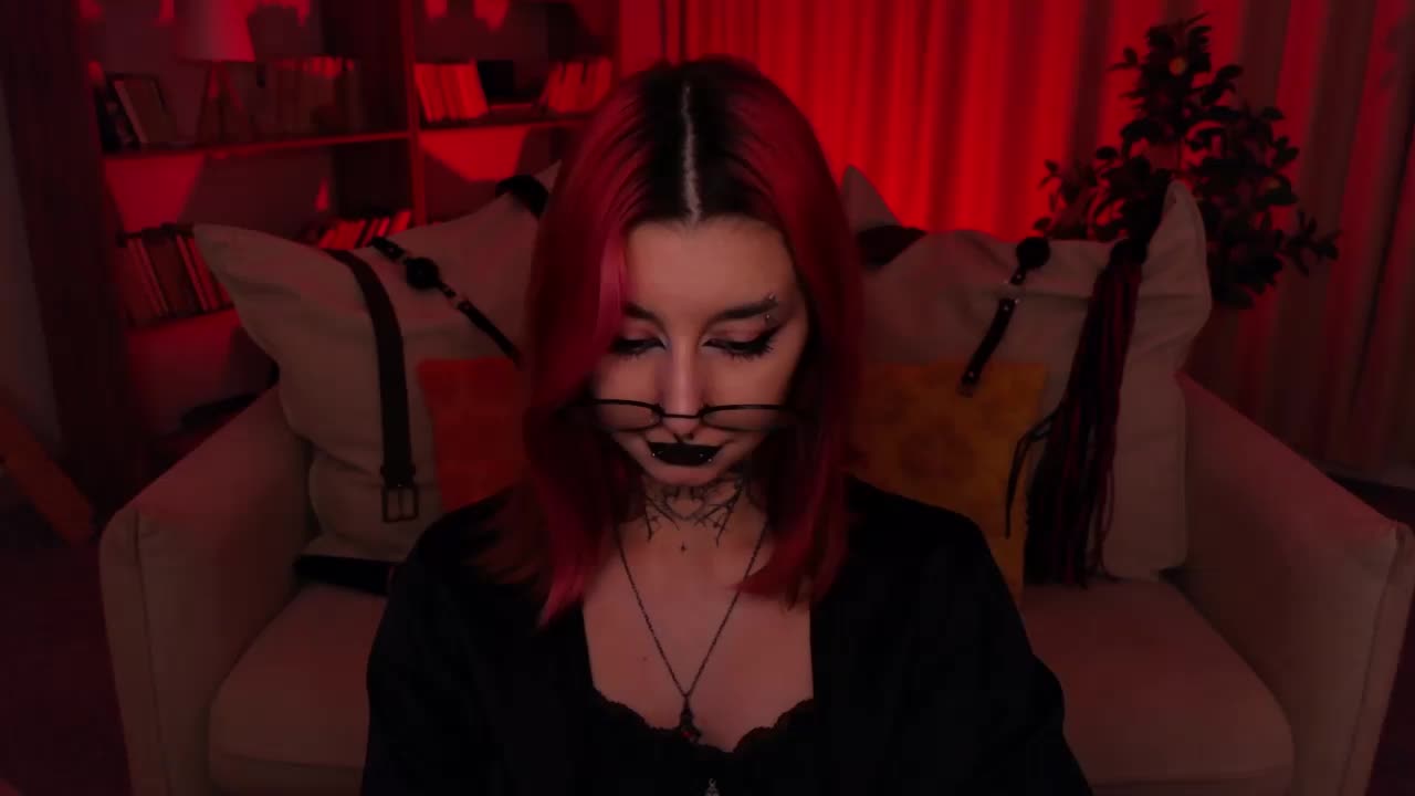 MistressMarcelline Live Sex September 13, 2026