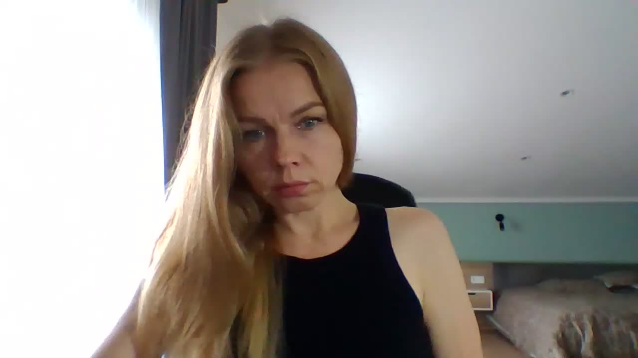 BlondaTina Live Sex September 13, 2026