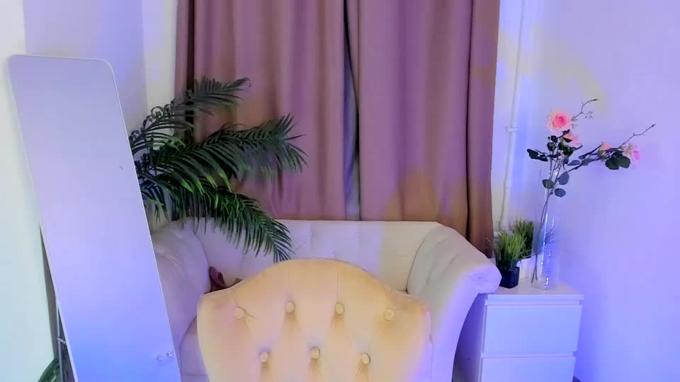 jennifer_shy_ Live Sex September 14, 2026