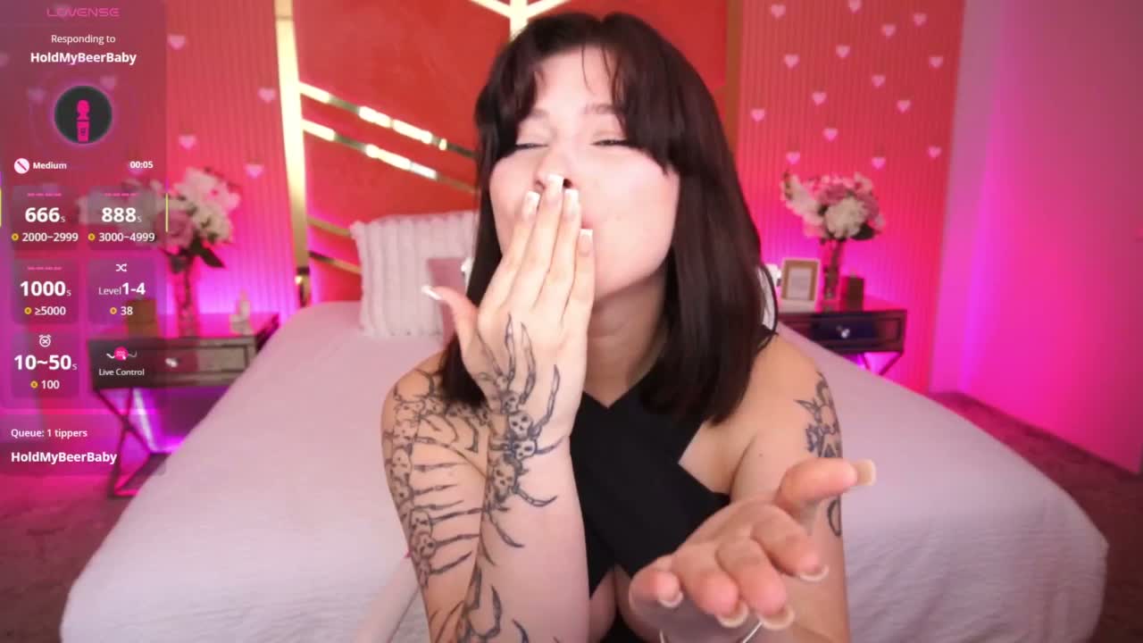 MikiiKiwi Live Sex September 14, 2026