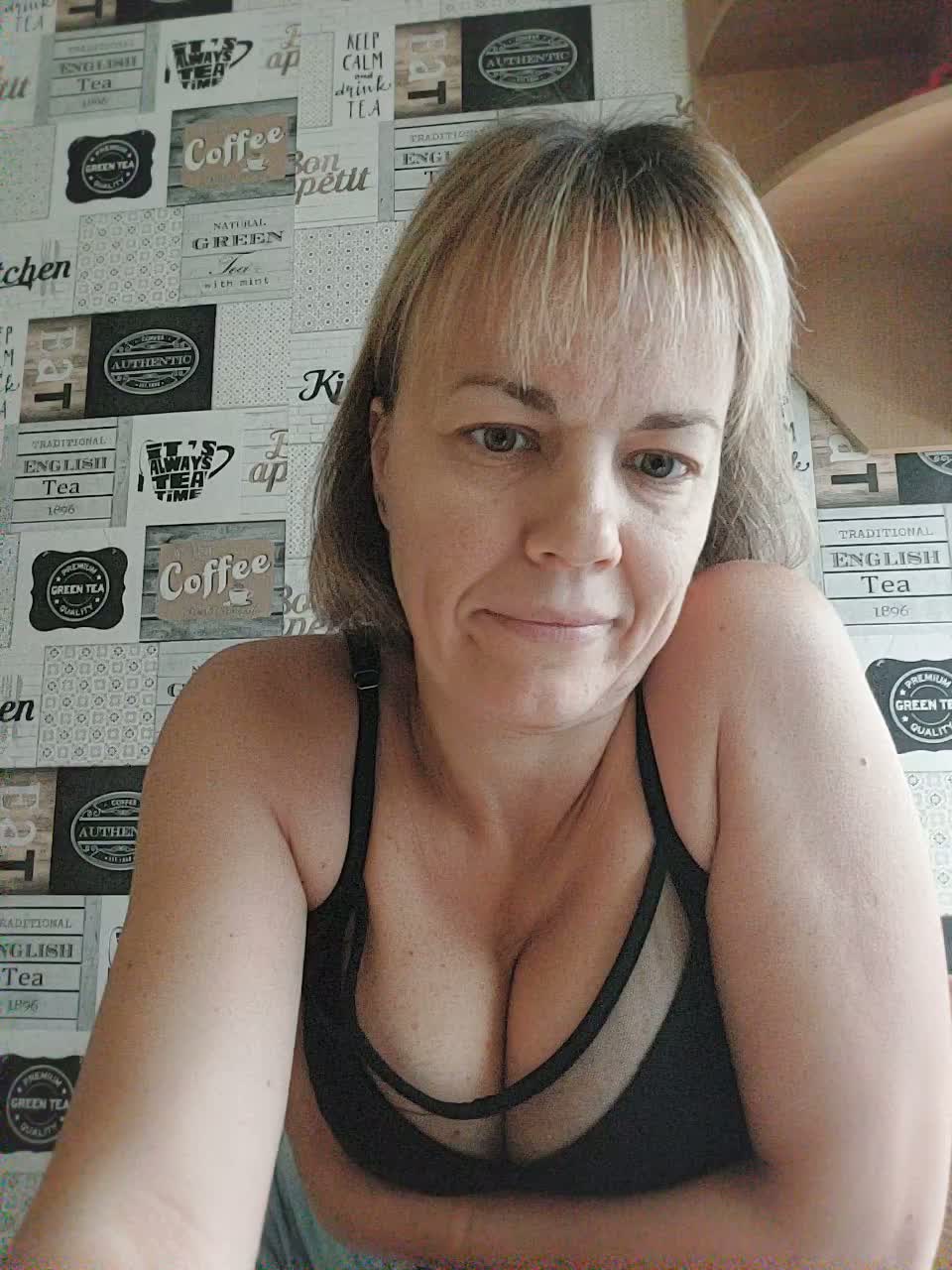 KissaHot Live Sex September 14, 2026