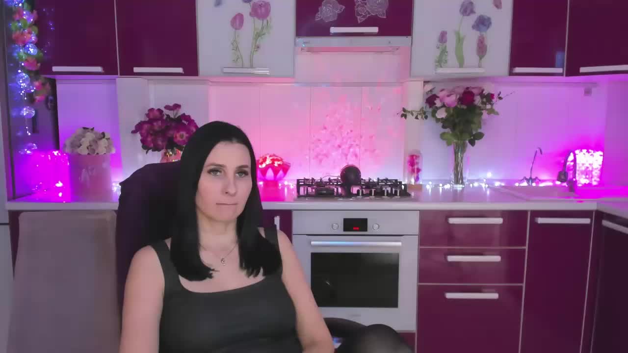 Olivija2020 Live Sex September 14, 2026