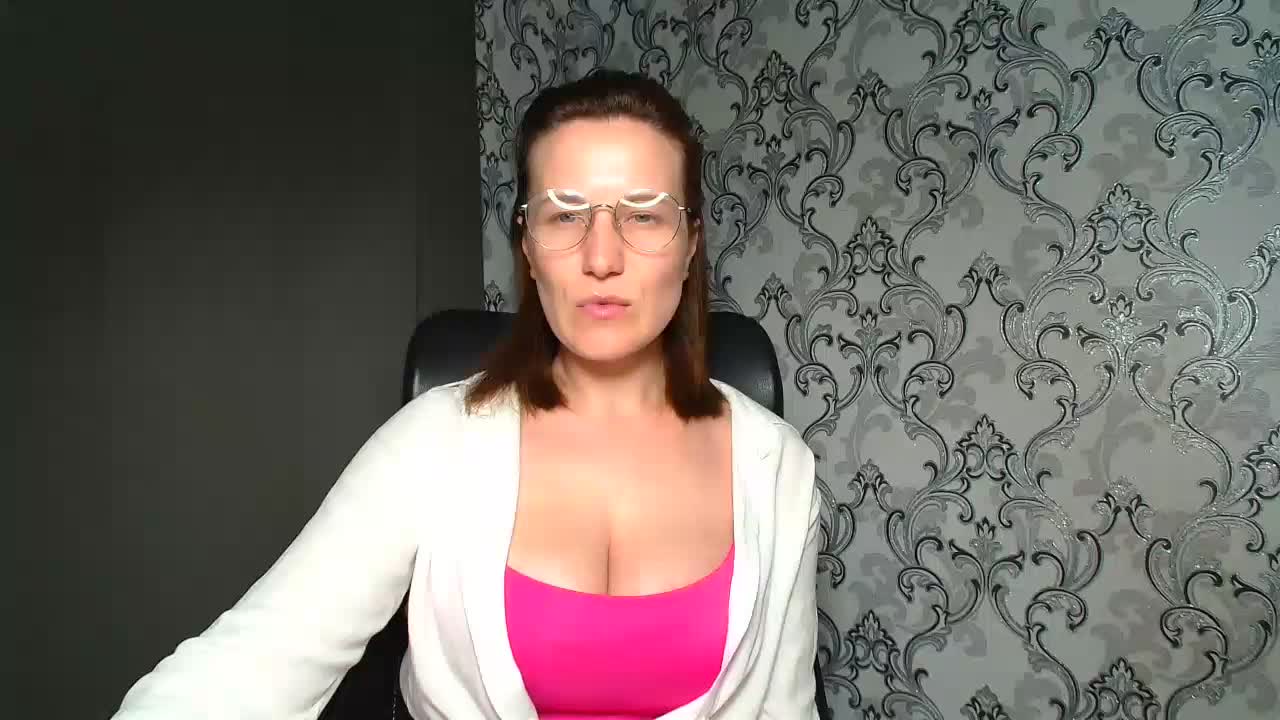 BellaKisss1 Live Sex September 14, 2026