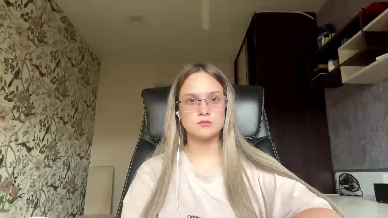 AnnaHoupt Live Sex September 14, 2026