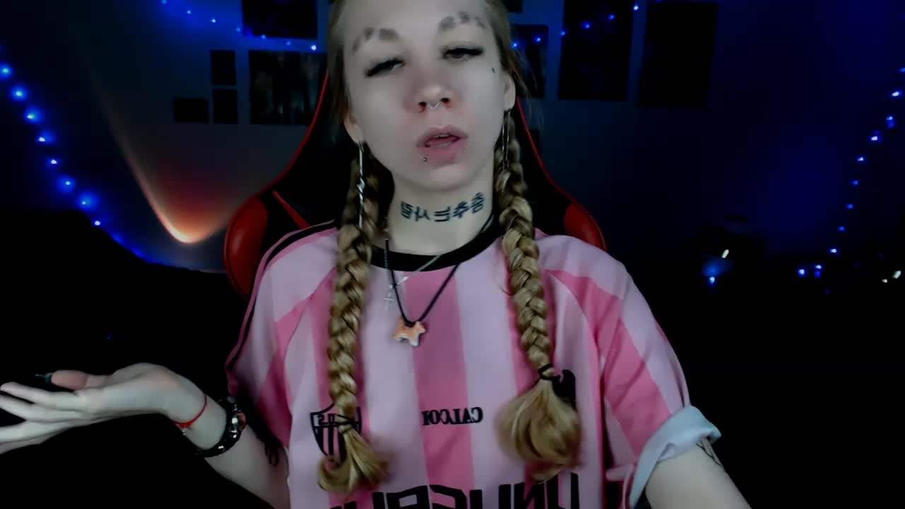 Nica-Kawaii Live Sex September 14, 2026