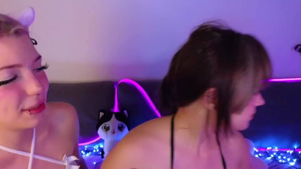 nikkisilk Live Sex September 14, 2026