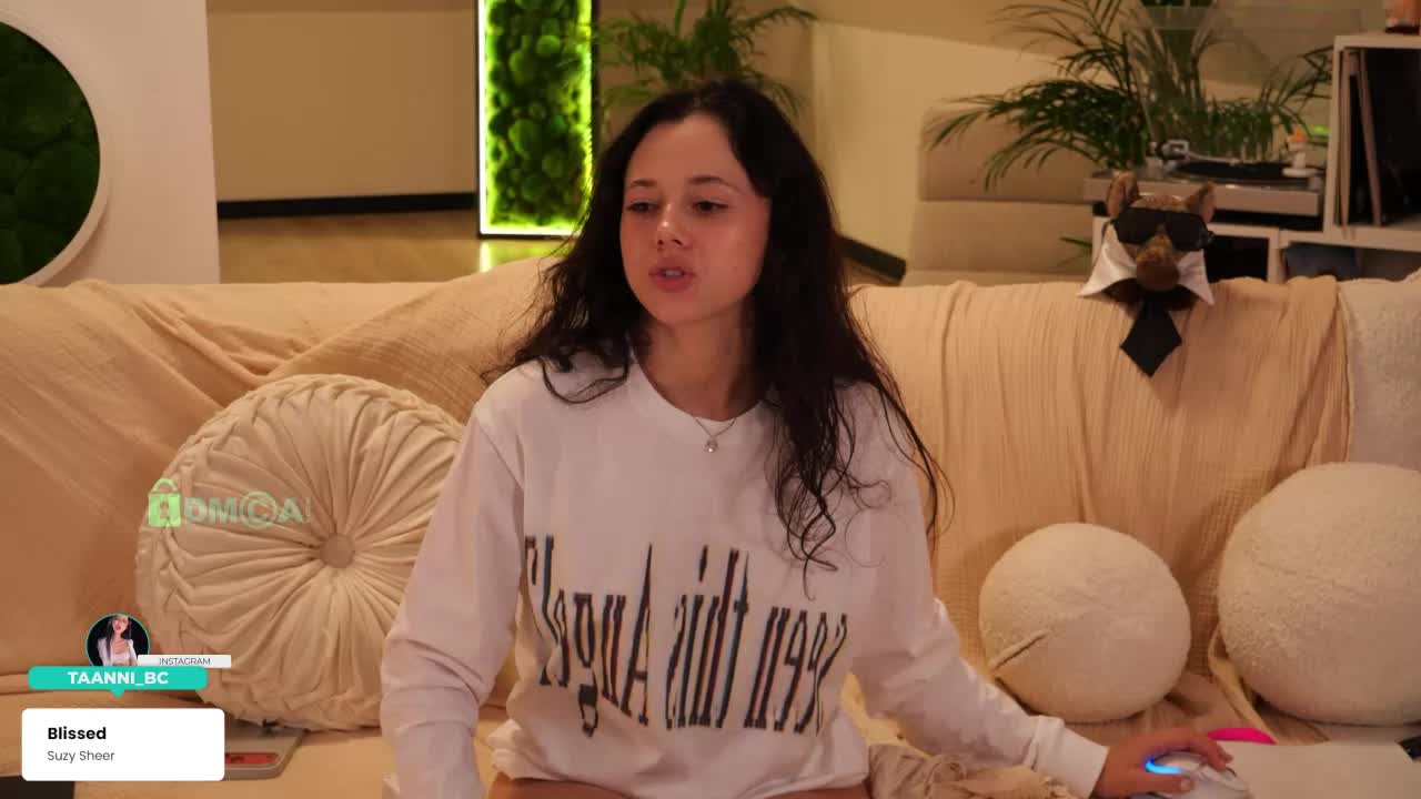 Taanni Live Sex September 14, 2026
