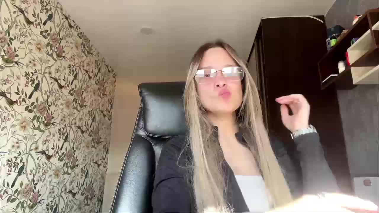 AnnaHoupt Live Sex September 14, 2026