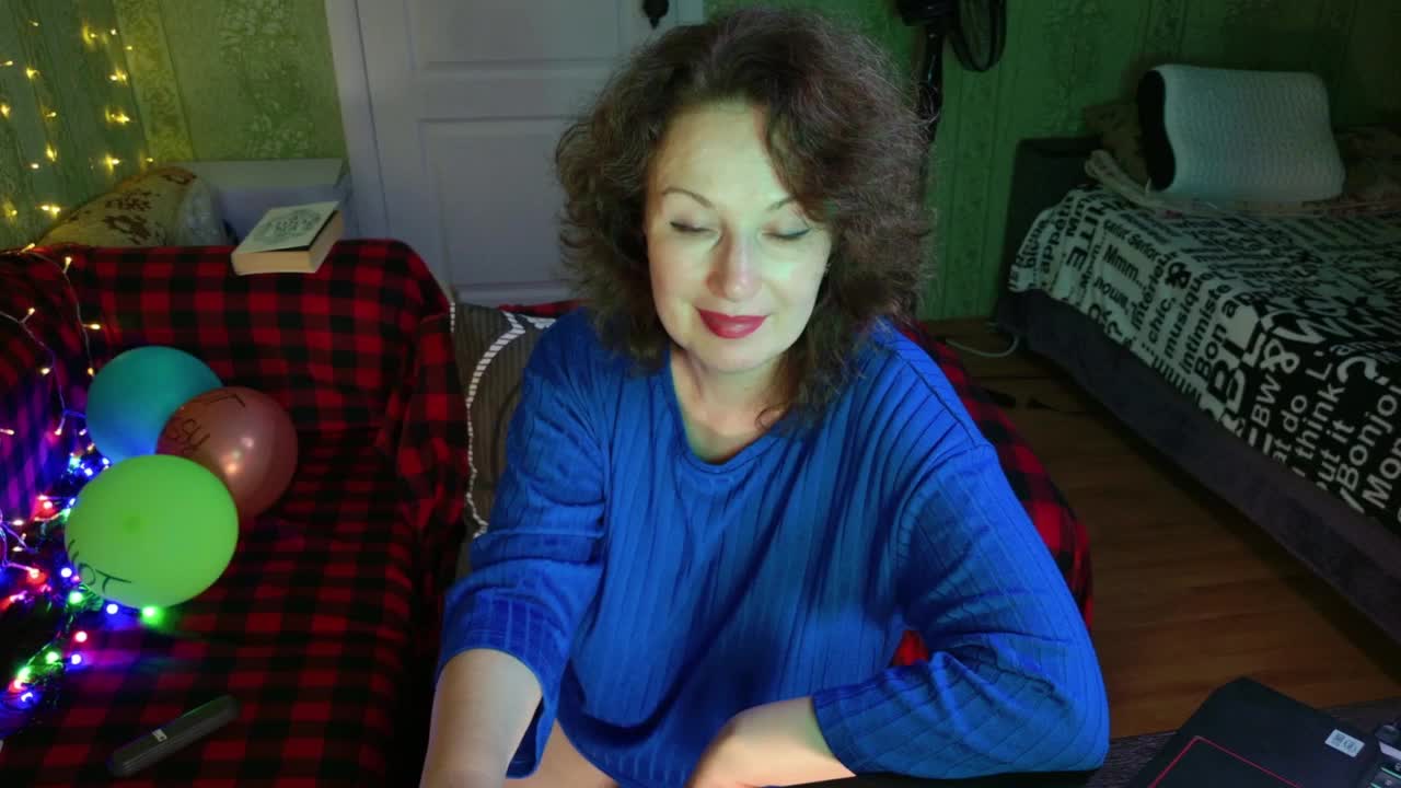MeganIris Live Sex September 14, 2026