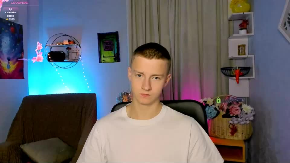 dylan_knight Live Sex September 15, 2026