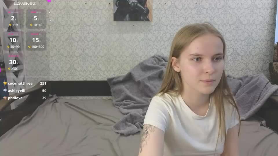 taiti_fox_cub Live Sex September 15, 2026