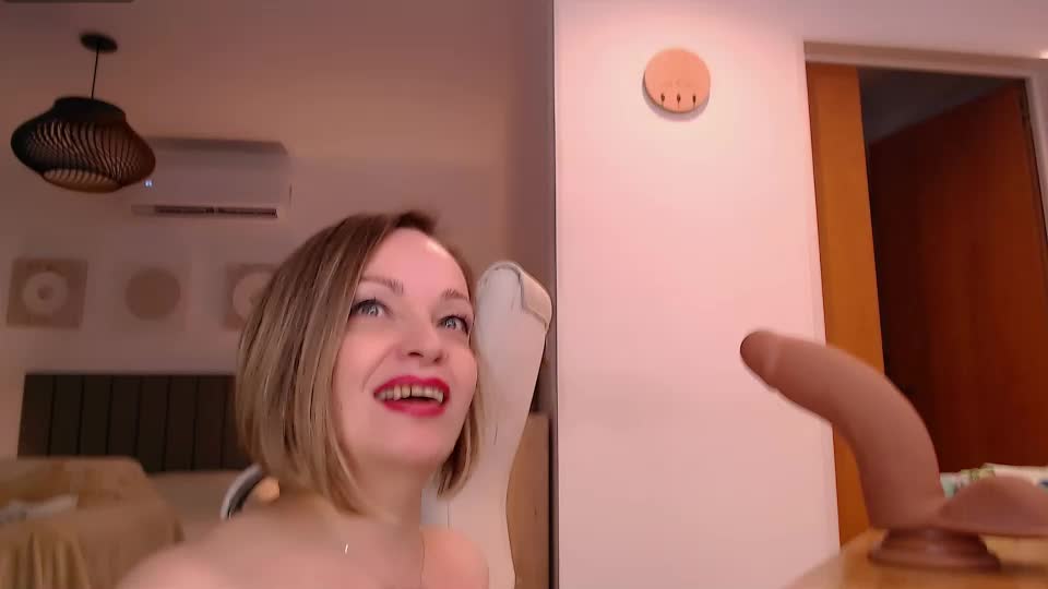 tilly_eliot Live Sex September 15, 2026